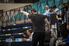 F4-CM-CNGvsCHA-FGBM-38