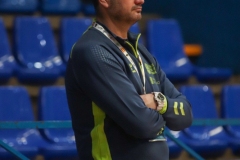 photo5949691614328895344