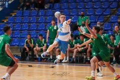 photo5949691614328895351