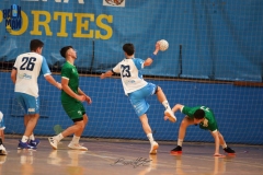 photo5949691614328895381