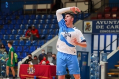 photo5949691614328895421