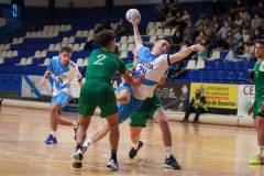 photo5949691614328895426