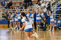 photo5951678887106820945