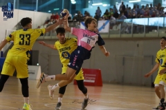 photo5951943414142580122