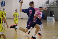 photo5951943414142580148