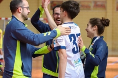 photo5953960459633801034-copia