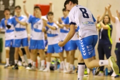 photo5953960459633801191