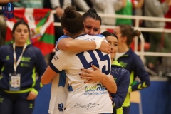 photo5958428458277255502