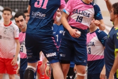 photo5960680258090940346