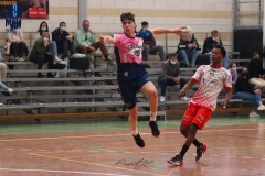 photo5960680258090940347