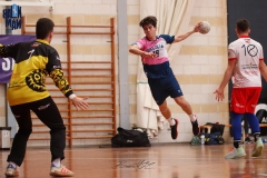 photo5960680258090940401