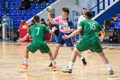 photo5960756704213841848