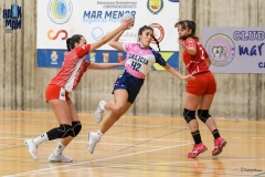 photo5960756704213841857