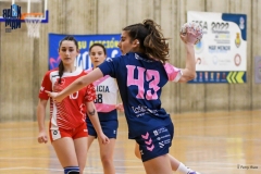 photo5960756704213841866