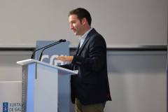 photo_5861795546702920301_y