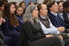 photo_5861795546702920305_y