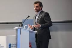 photo_5861795546702920314_y