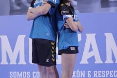 photo_5863741394521274863_y