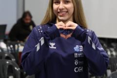 photo_5863741394521274899_y