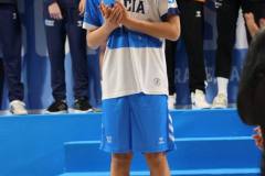 photo_5863741394521274912_y