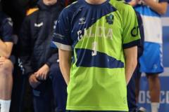 photo_5863741394521274915_y