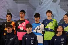 photo_5863741394521274916_y